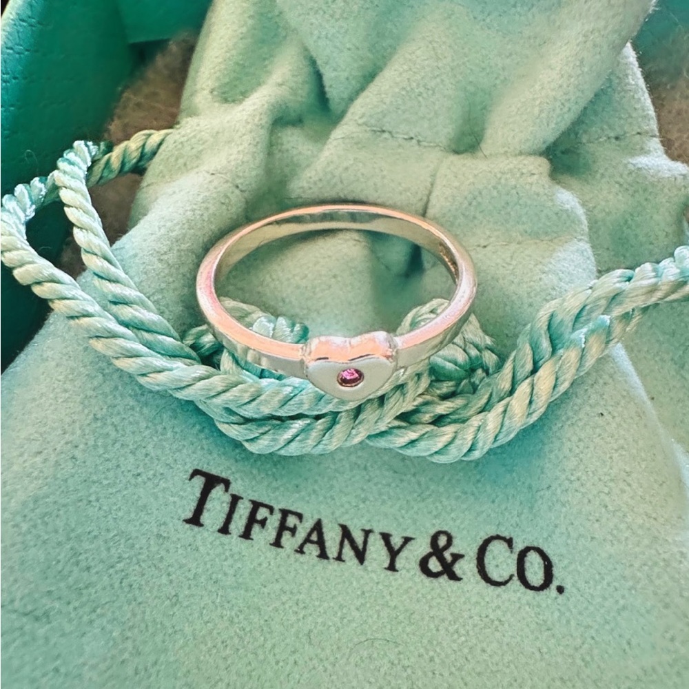 Authentic Tiffany and Co. Paloma Piccasso Crown of Hearts Ruby Ring